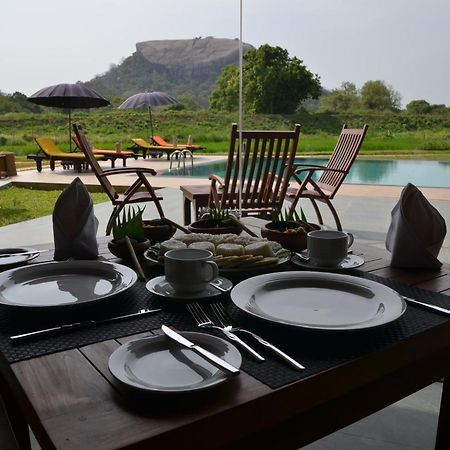 Sigiriya King'S Resort Dış mekan fotoğraf