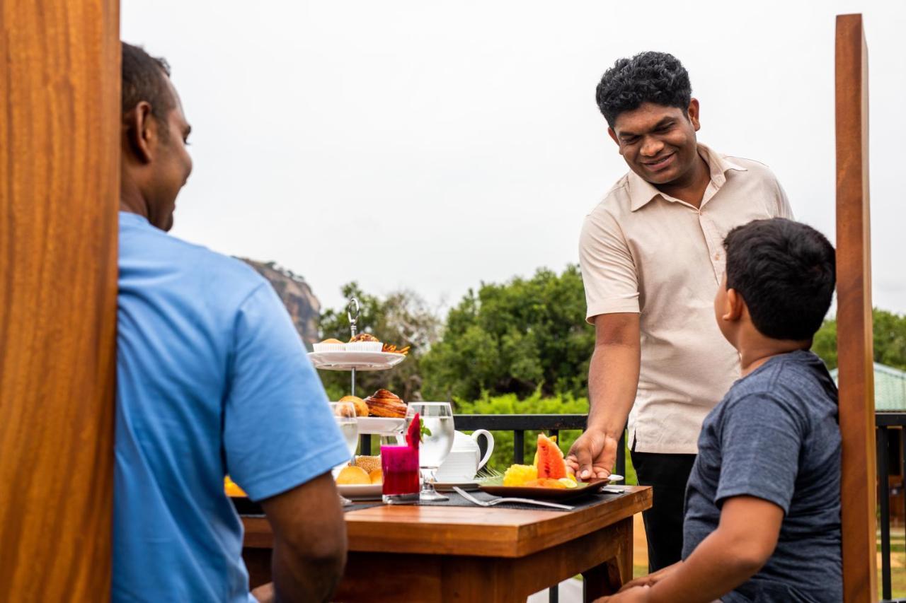 Sigiriya King'S Resort Dış mekan fotoğraf