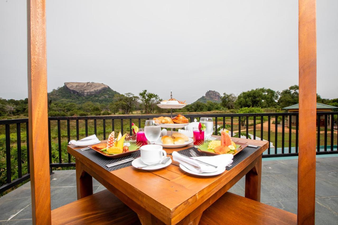 Sigiriya King'S Resort Dış mekan fotoğraf