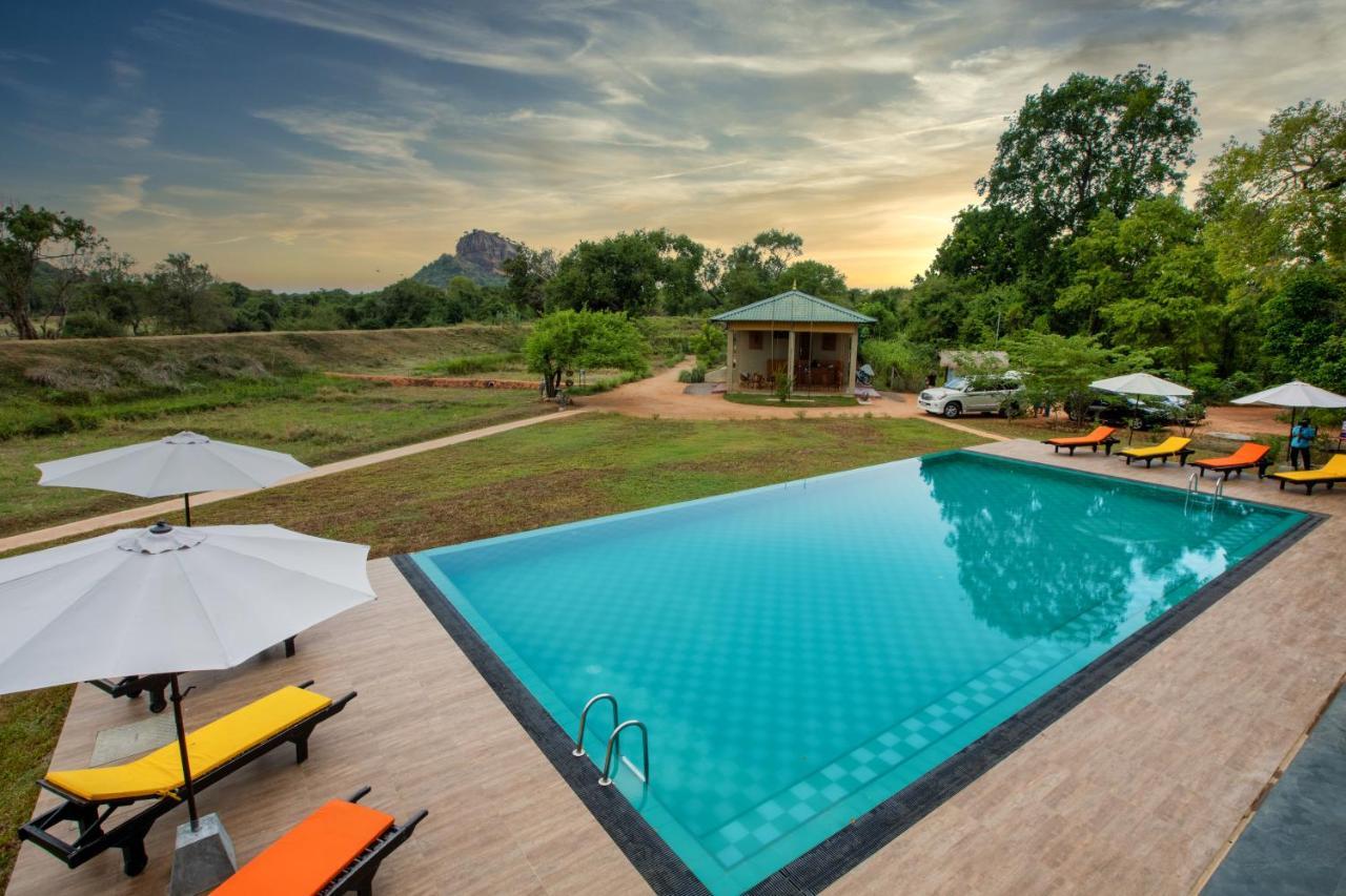Sigiriya King'S Resort Dış mekan fotoğraf