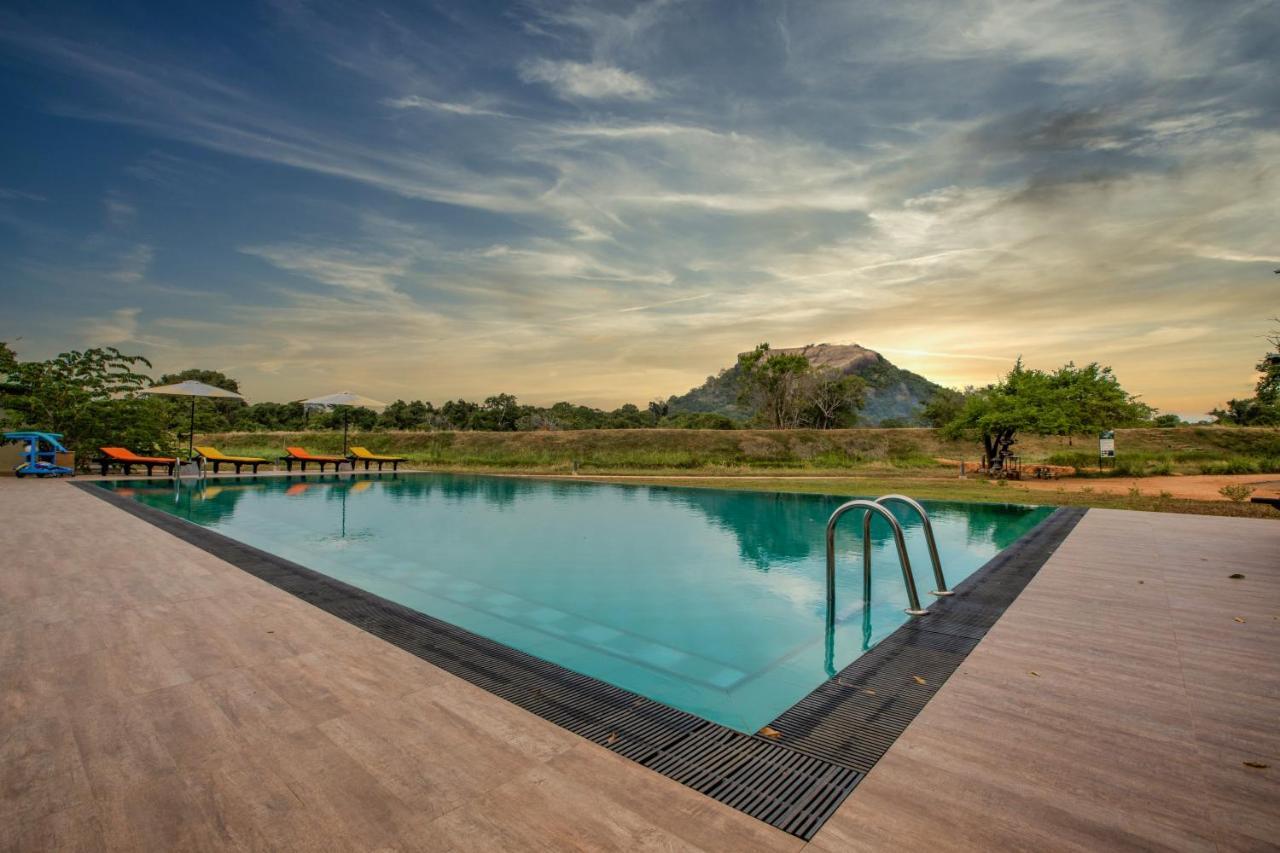 Sigiriya King'S Resort Dış mekan fotoğraf